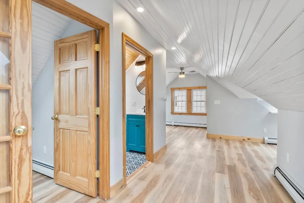 Second story master suite addition in Southern Maine